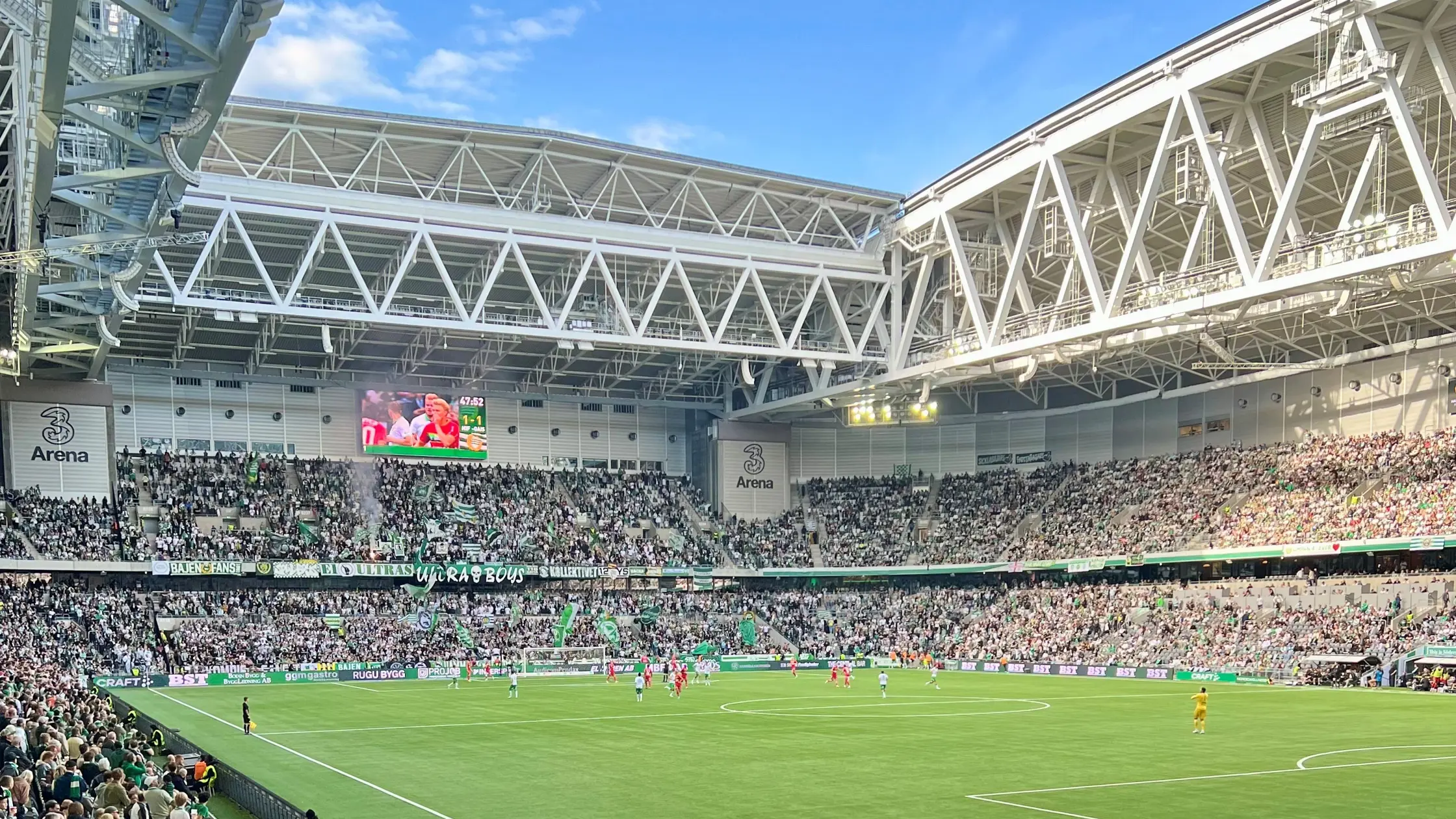 Fotbollsmatch på 3Arena.