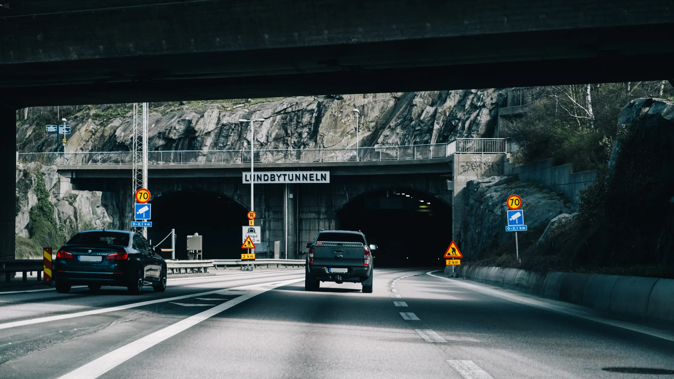 Biltrafik mot Lundbytunneln österut