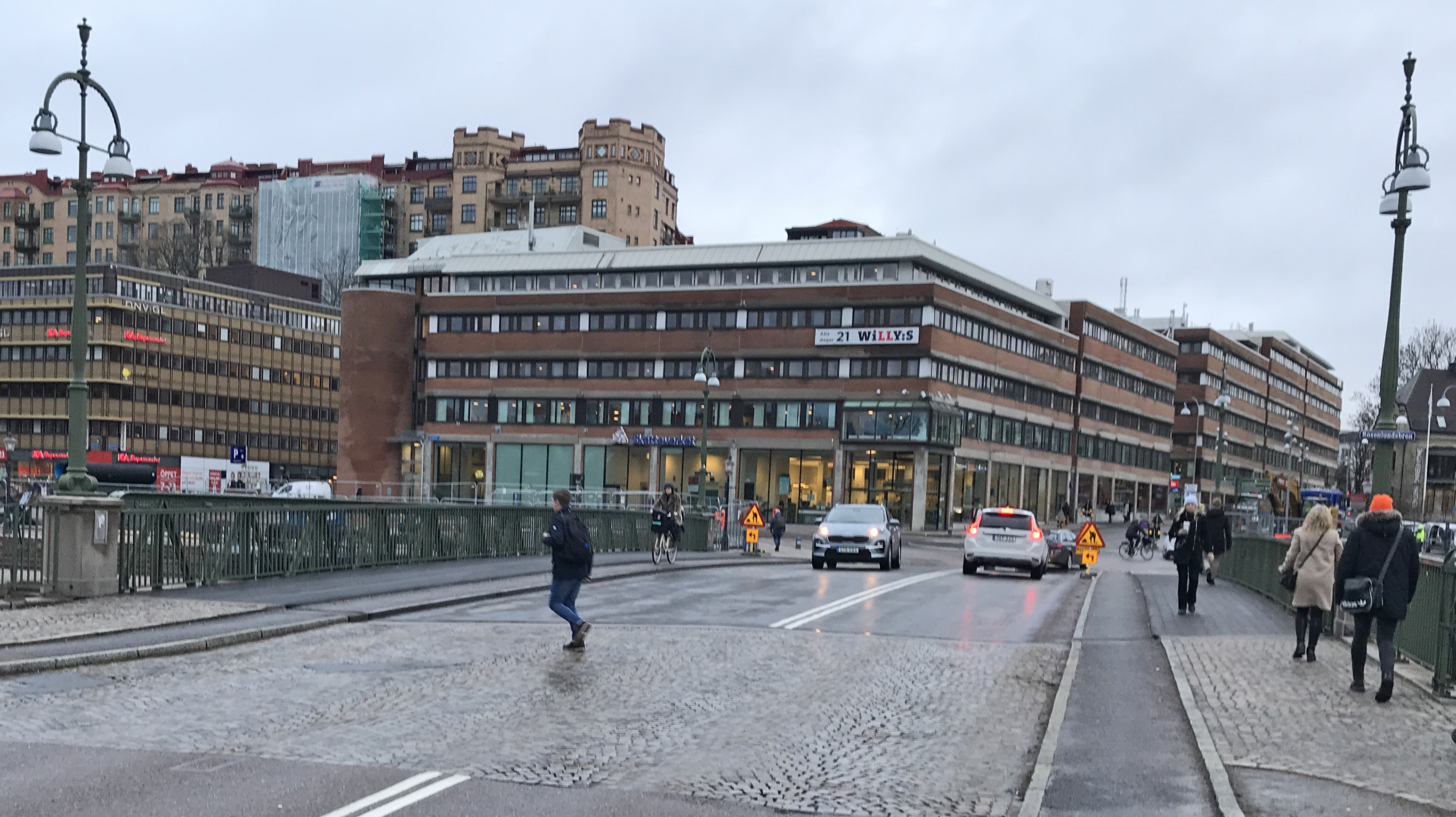Försenad stängning av Rosenlundsbron